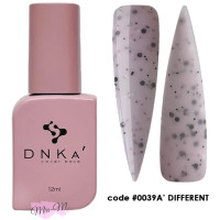 Камуфляжна база DNKa' Cover Base №0039А' Different світло-рожевий з чорними та білими багатогранниками, 12 мл
